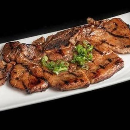 T2. Grilled Pork Chop (烤猪扒)